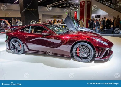 Ferrari - F12